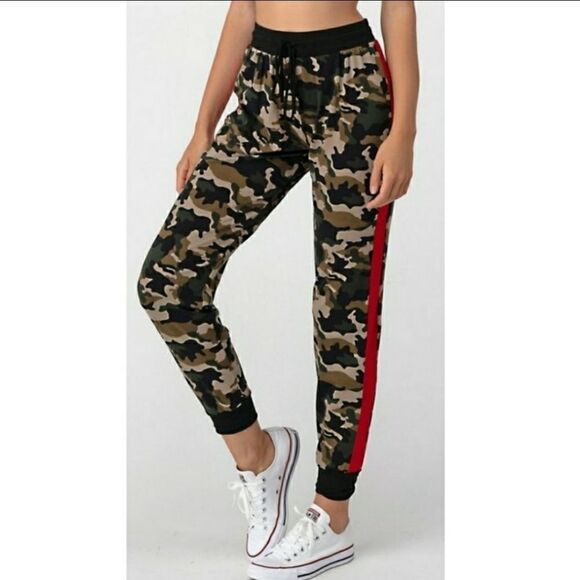 CAMO JOGGER PANTS - Picture 1 of 7